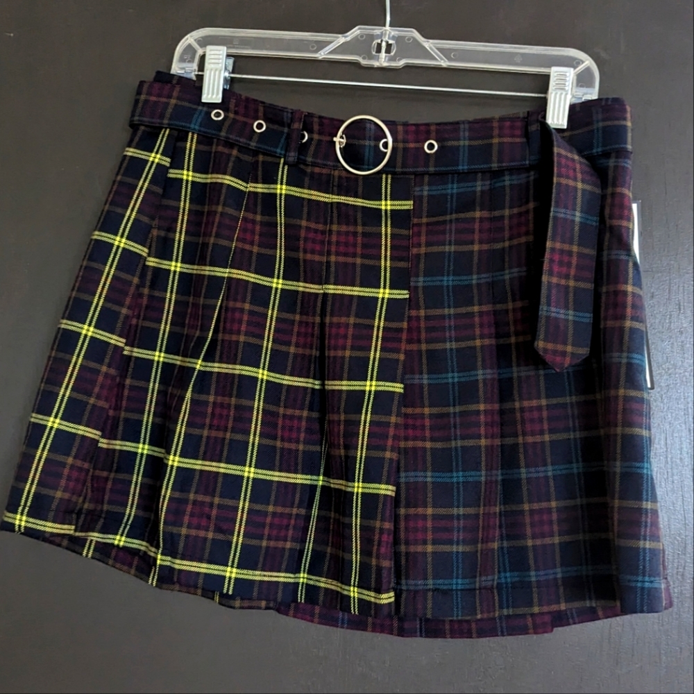 Almost Famous Plaid Mini Skirt